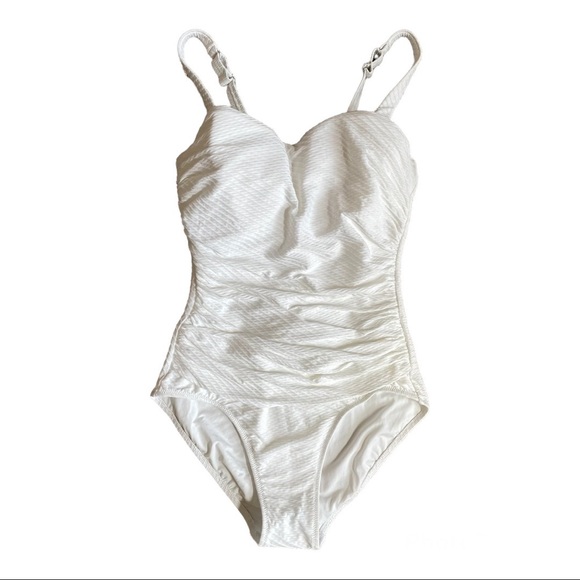 Profile By Gottex Swim Profile By Gottex Ribbons White Dcup Scoop